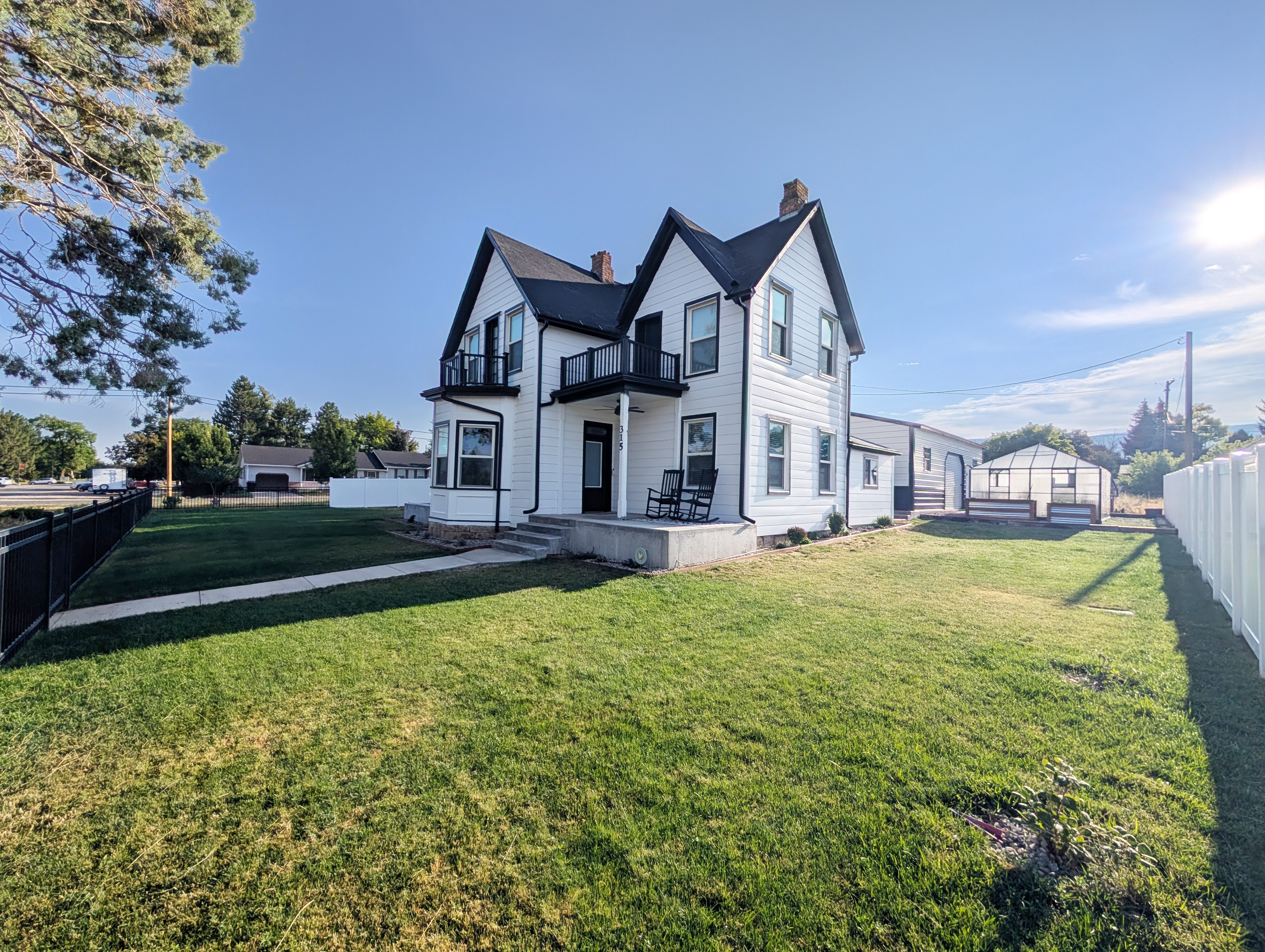 Pleasant Homestead